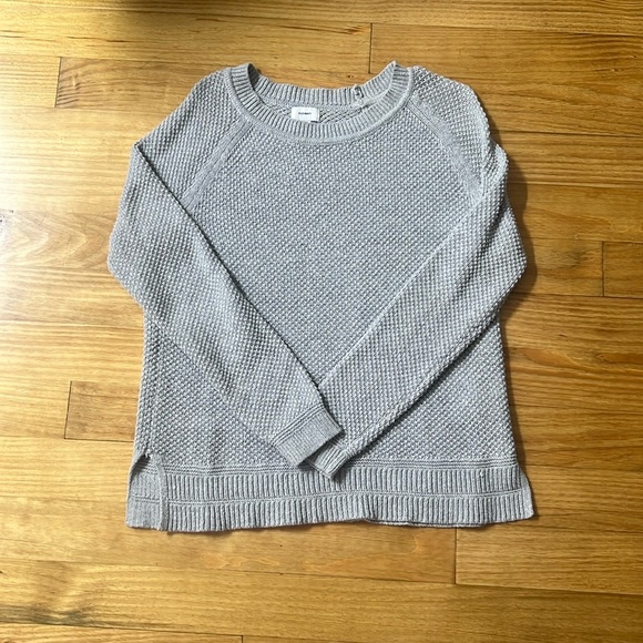 Old Navy Sweaters - Old Navy Women’s Gray Knitted Sweater size Large